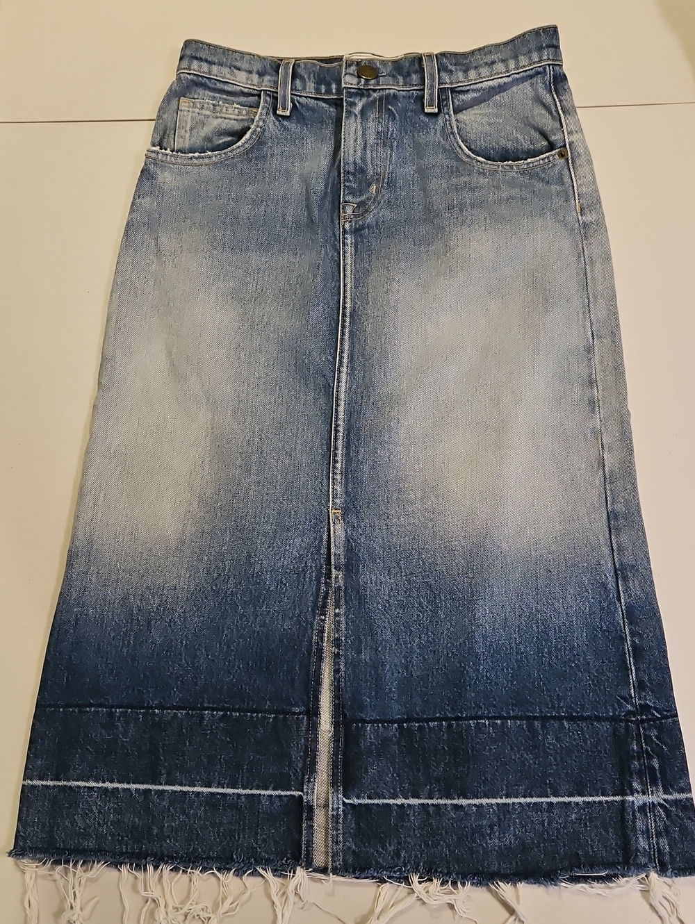 Current/Elliott Light Blue to Dark Blue Ombre Denim Midi Skirt 0219